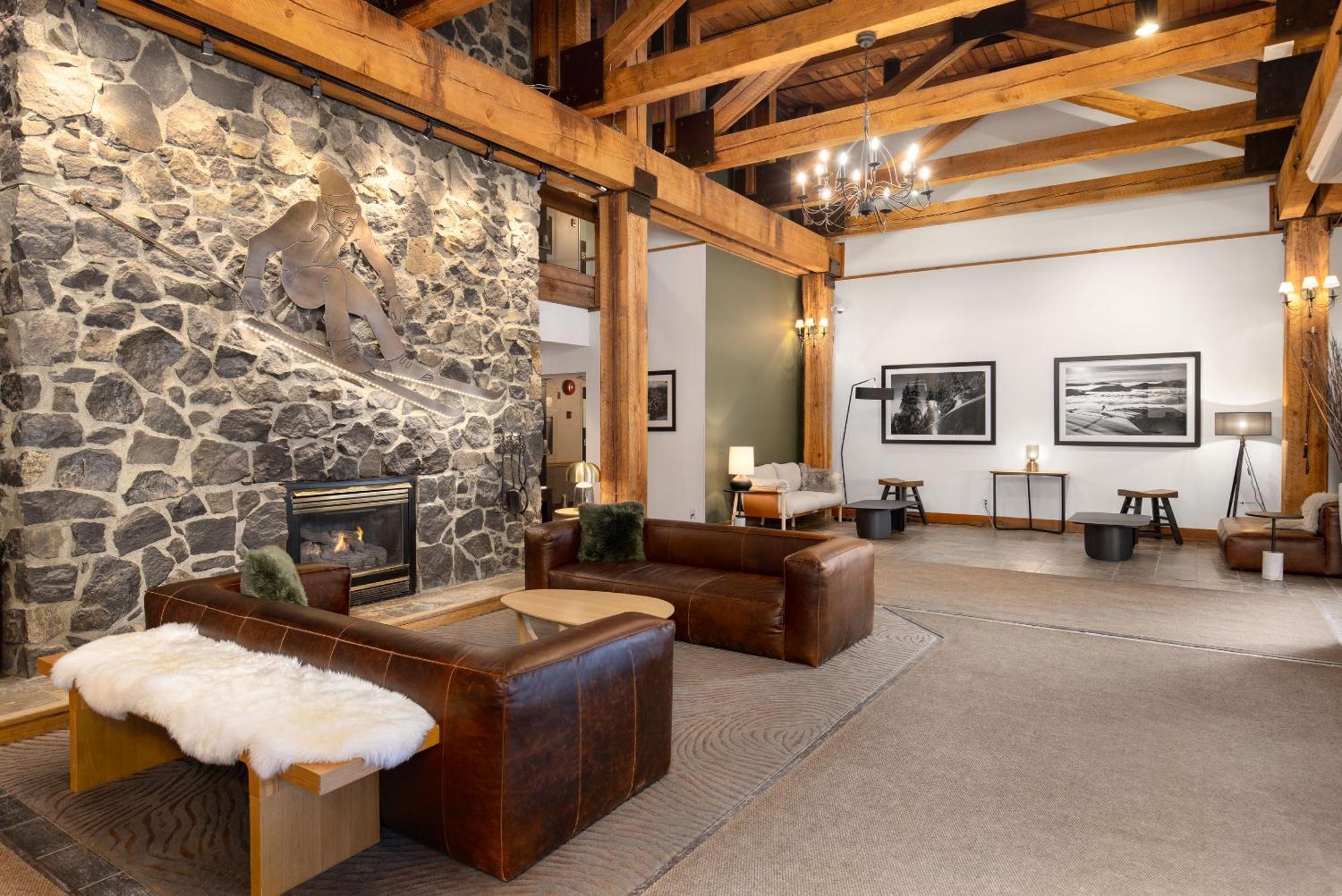 Tantalus Resort Lodge Γουίστλερ Εξωτερικό φωτογραφία