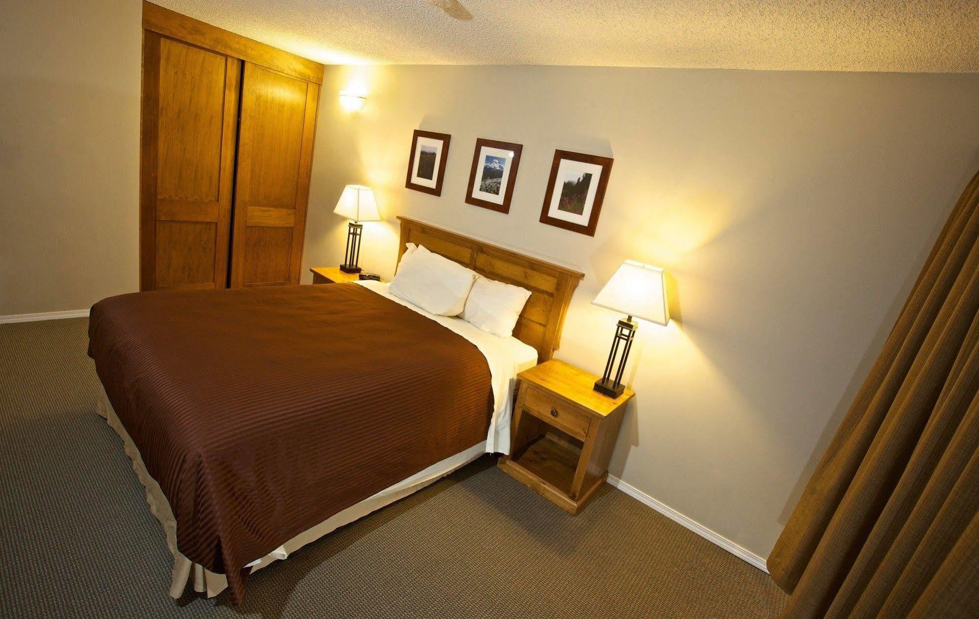 Tantalus Resort Lodge Γουίστλερ Εξωτερικό φωτογραφία